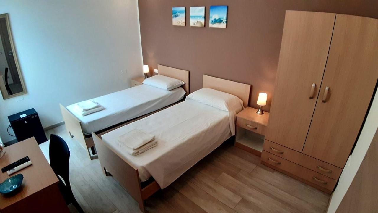 B&B Filieri Santa Maria al Bagno Extérieur photo